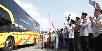 Berangkatkan 440 Jemaah Haji, Bupati Madiun: Tetap Semangat, Semoga Jadi Haji Mabrur