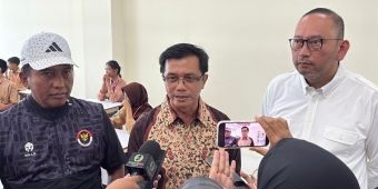 Kemenko PM Kunjugi Sekolah Rakyat Unesa: Perkuat Sinergi Pengentasan Kemiskinan