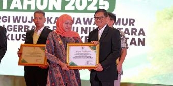 PT SBI Terima Penghargaan pada Festival Industri Hijau Jatim 2025