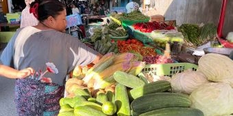 Harga Sembako Jatim Hari Ini 8 Mei 2025: Cabai Rawit Rp30.335/kg, Tomat Rp10.679/kg