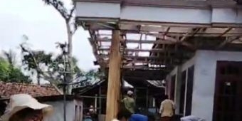 Tanah Gerak di Pamekasan Merembet ke Permukiman hingga Belah Pekarangan, 9 Rumah Warga Terancam