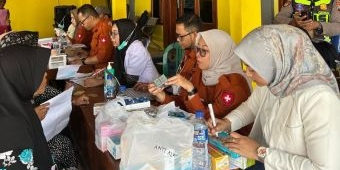 Gandeng PT SBI, KADIN dan HIPMI Tuban Gelar Layanan Kesehatan Gratis di Desa Banyubang