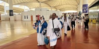 Kloter Terakhir Jemaah Haji Reguler Indonesia Tiba di Jeddah