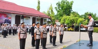 Polres Probolinggo Kota Lakukan Mutasi Jabatan, AKP Siswandi Pindah ke Kapolsek Banyuanyar