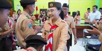 20 Pramuka di Kediri Diberangkatkan ke Giat Prestasi Jatim, Mbak Cicha Tekankan Jiwa Kepemimpinan