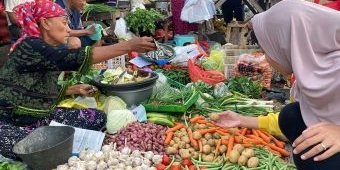 Harga Sembako Jatim Hari ini 21 Januari 2025: Ayam Kampung Turun, Cabai Belum Stabil