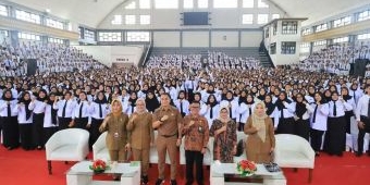 Lantik 2.086 PPPK, Wali Kota Surabaya Imbau Maksimalkan Tugas Kepada Masyarakat