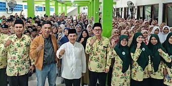 Seminar Hypno Learning di SMP Plus Ponpes Jauharul Maknun Gresik Bangkitkan Semangat Belajar