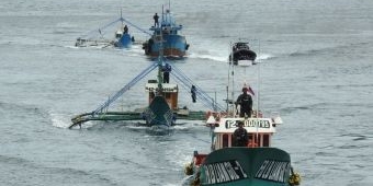 Diduga Jaring Ikan di ZEE Indonesia, KKP Tangkap 5 Kapal Ikan Filipina dan 1 dari Vietnam