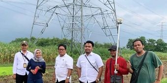Kantah Kabupaten Pasuruan Periksa Tanah Tower PLN di Gondang Wetan