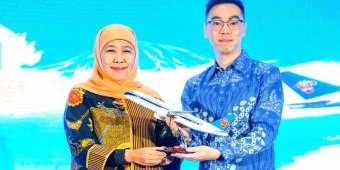 Rute Guangzhou-Surabaya 4 Kali Seminggu, Khofifah: Percepat Perdagangan & Pariwisata Jatim-Tiongkok