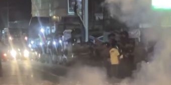 Puluhan Remaja Perang Mercon di Bangkalan, Disiarkan Live TikTok