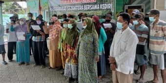 Puluhan Warga di  Dua Kecamatan di Kabupaten Kediri Deklarasi Tolak Penambangan Pasir PT. GBS