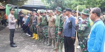 Kapolresta Sidoarjo Ikuti Apel Siaga Banjir di Waru