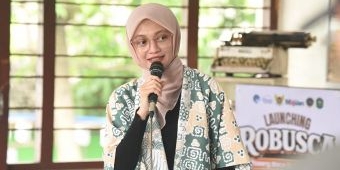 Gaya Baru Literasi di Kota Kediri: Wali Kota Vinanda Resmikan Robusca dan TransLiteria