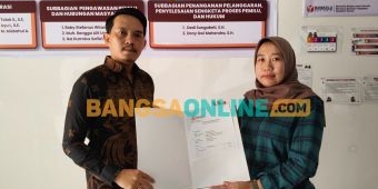 Tim Paslon Fren Laporkan Dugaan Pengrusakan dan Pelanggaran APK ke Bawaslu Kota Kediri