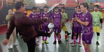 Jadi Tuan Rumah, Wali Kota Kediri Buka Kompetisi Futsal Tuli Antargrup Gerkatin se-Jawa Timur