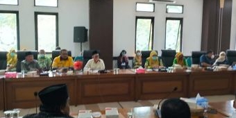 ​Belasan Aktivis Soroti Program UHC Kabupaten Pasuruan, Dinilai Minim Persiapan