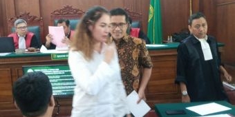 Wanita Asal Belanda Diadili di PN Surabaya atas Kepemilikan Kokain, 2 Saksi Polisi Dihadirkan