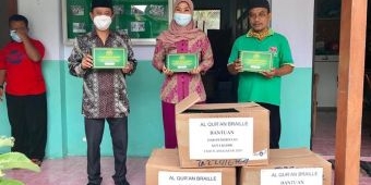 Pemkot Kediri Salurkan Al-Qur'an Braile Untuk Penyandang Tuna Netra