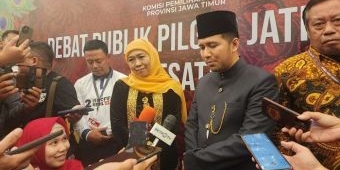 Debat Pilgub Jatim, Paslon Khofifah-Emil Paparkan Capaian Kinerja selama Memimpin