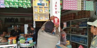 Tekan Peredaran Rokok Ilegal, Satpol PP Bangkalan Gelar Operasi Pasar