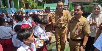 Pemkab Malang Kembali Gelar Uji Coba Makan Bergizi di SDN Girimoyo 2 Karangploso