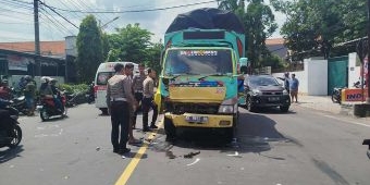 Adu Banteng Truk Vs Motor di Jombang, Satu Orang Tewas