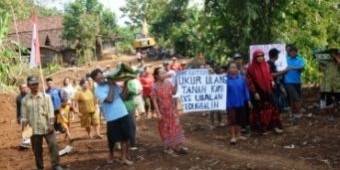 Sengketa Lahan antara Warga Dusun Kedunggalih Jombang dengan Satbrimob Polda Jatim Berlanjut