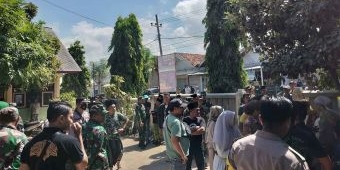 Pembentukan Panitia PAW Kepala Desa Batah Bangkalan Diwarnai Kericuhan dan Ditolak Warga