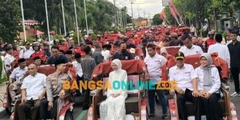 Wali Kota Kediri Serahkan Bantuan 200 Becak Listrik, Dorong Transportasi Ramah Lingkungan