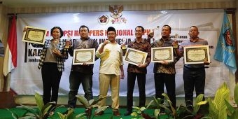 Lima Perusahaan Raih 'Jombang Investment Award 2024' PWI Jombang