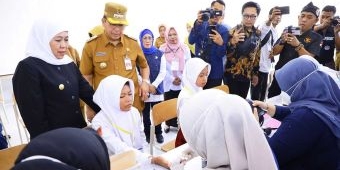 Gubernur Khofifah Dorong Transformasi Posyandu Berbasis 6 SPM