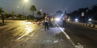 Polres Pasuruan Gelar Olah TKP Laka Maut Beruntun di Exit Tol Purwodadi