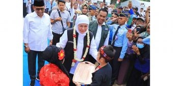 Peringati Hari Nusantara ke-24, Gubernur Khofifah Sapa Ribuan Nelayan se-Jawa Timur