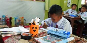 Sehari Usai Ditemui Bupati Kediri, Restu Langsung Kembali ke Sekolah