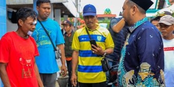 66 Rumah Warga Ujungpangkah Rusak, Bupati Gresik Beri Bantuan Korban Terdampak Angin Kencang