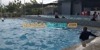 Cerita Pengunjung Menikmati Kolam Renang di Wisata Pangonan