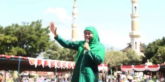 Hadiri Harlah ke-77 di Temanggung, Khofifah Puji Peran Penting Muslimat Turunkan Stunting