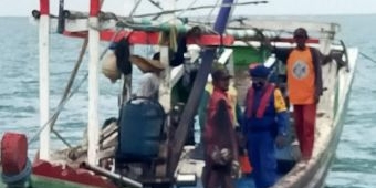  Satpol Airud Gresik Tangkap 3 Kapal Penangkap Ikan Asal Campurejo dengan Trawl