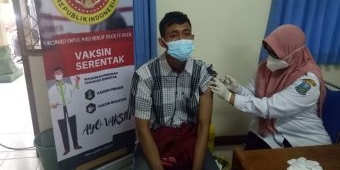 Binda Jatim dan Dinkes Kota Kediri Gelar Vaksinasi Covid-19 di Kampus UNP