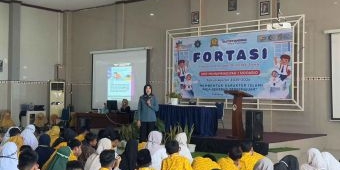 Polresta Sidoarjo Edukasi Pelajar Hindari Kenakalan Remaja dan Perundungan Lewat Media Sosial