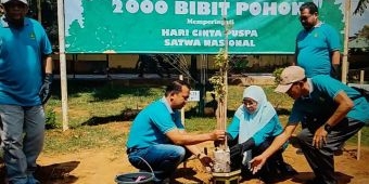 Ciptakan Udara Bersih dan Berkualitas, DLH Sumenep dan Medco Energi Tanam Ribuan Pohon