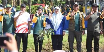 Hari Menanam Pohon Sedunia, Wali Kota Kediri Tegaskan Komitmen Ketahanan Lingkungan