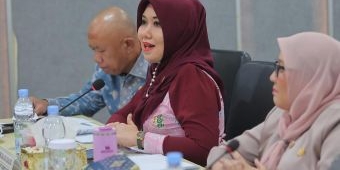 rapat-bersama-fadli-zon-lia-istifhama-tekankan-digitalisasi-manuskrip-majapahit-hingga-wali-songo