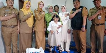 Wali Kota Kediri Salurkan Bantuan Sosial untuk Disabilitas dan Warga Tak Mampu