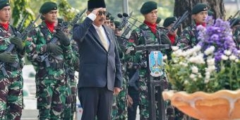 Ketua DPRD Jatim Pimpin Upacara Hari Pahlawan 2024 di TMP Sepuluh Nopember 1945