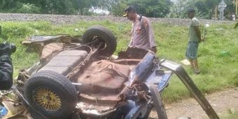 Empat Penumpang Honda Accord Tewas Usai Tertabrak KA Mutiara Timur di Pasuruan, Ini Identitasnya