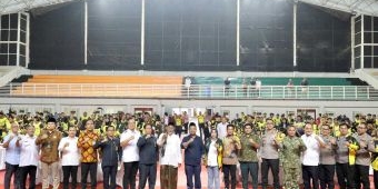 Bupati Gresik Serahkan Bonus Rp9,3 M ke Atlet, Pelatih, Asisten Pelatih dan Ofisial Porprov IX Jatim