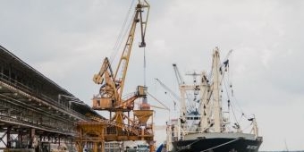 Petrokimia Gresik Dorong Efisiensi Energi dan Dekarbonisasi Lewat Konsep Green and Smart Port